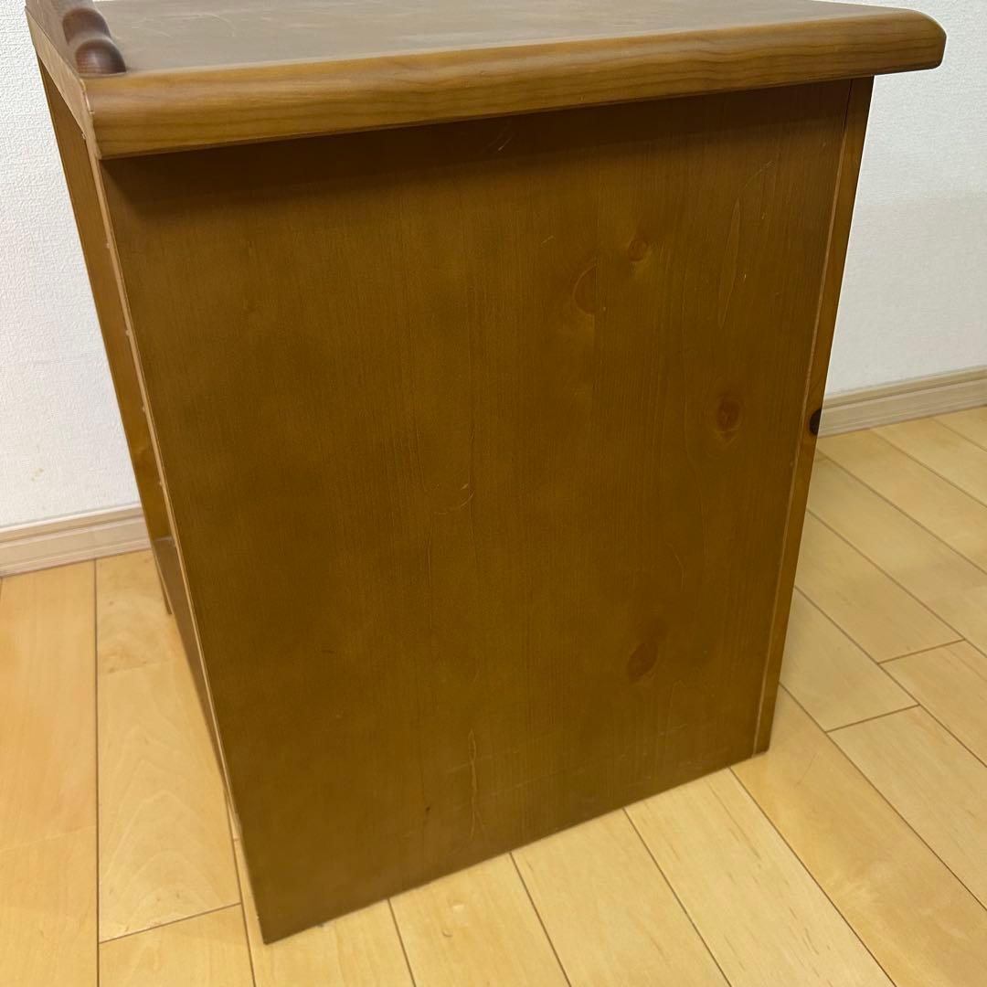 コスガ プロヴァンス ナイトテーブル カントリー家具　北欧家具　天然木