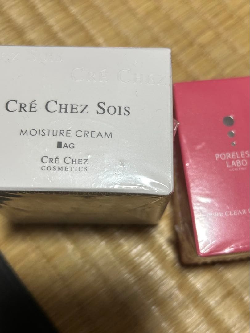 あ*)様 モイスチュアクリーム、ポアレスパウダー、総合美容液、エマルジョンクリー