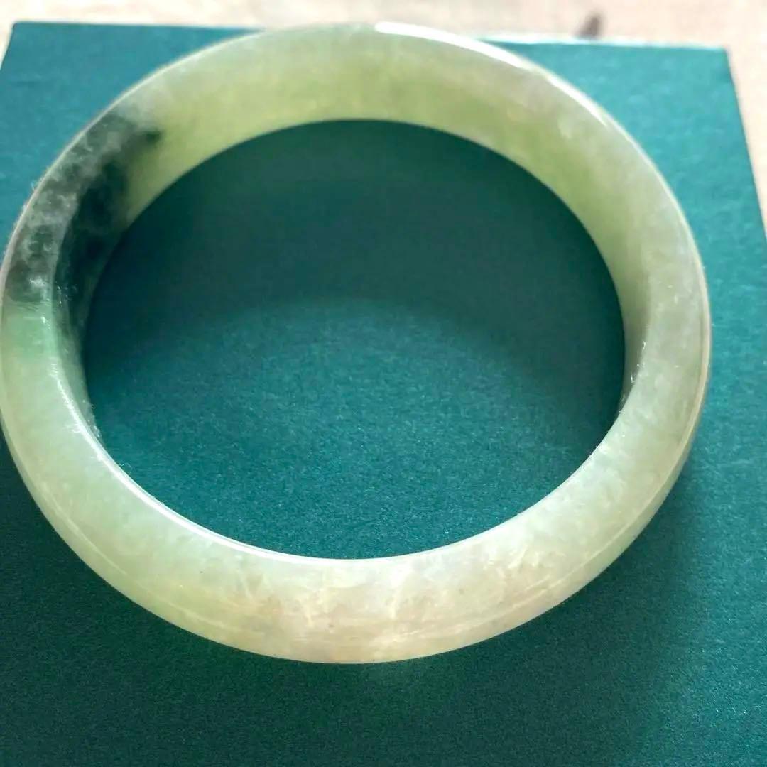 （赤字処分）ミャンマー産 飘花A貨 翡翠バングル本翡翠保証 鑑定書付き‼️