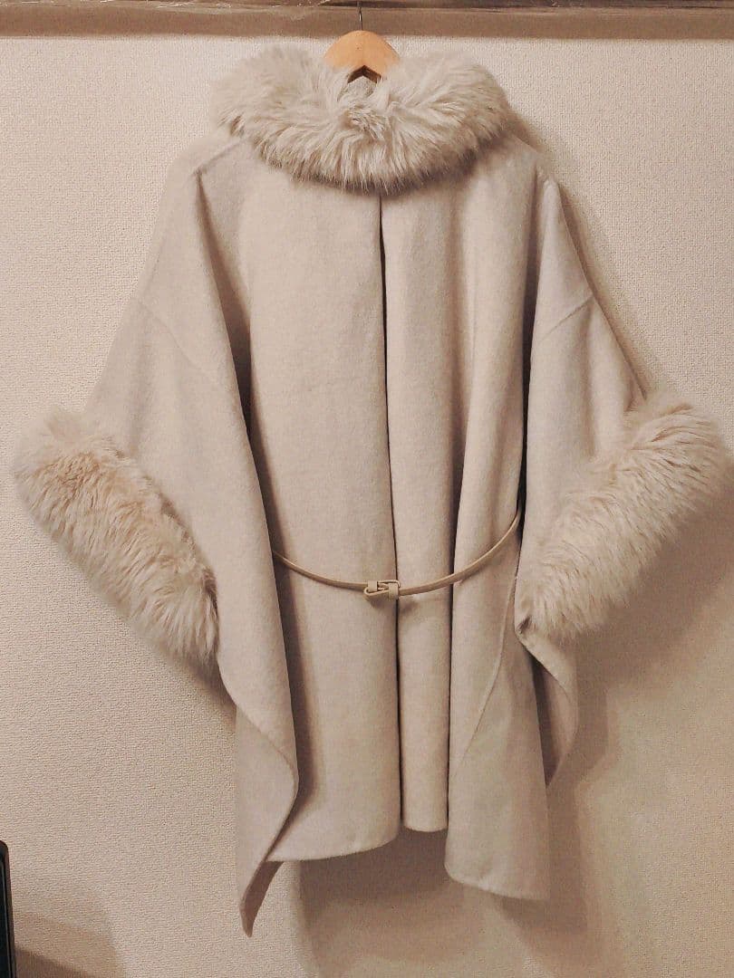 SNIDEL / スナイデル ファー付きミドルケープコート