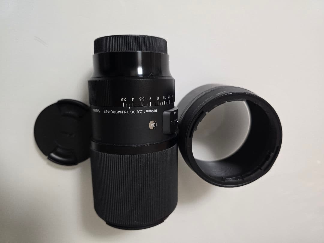 シグマ100mm F2.8 マクロレンズ