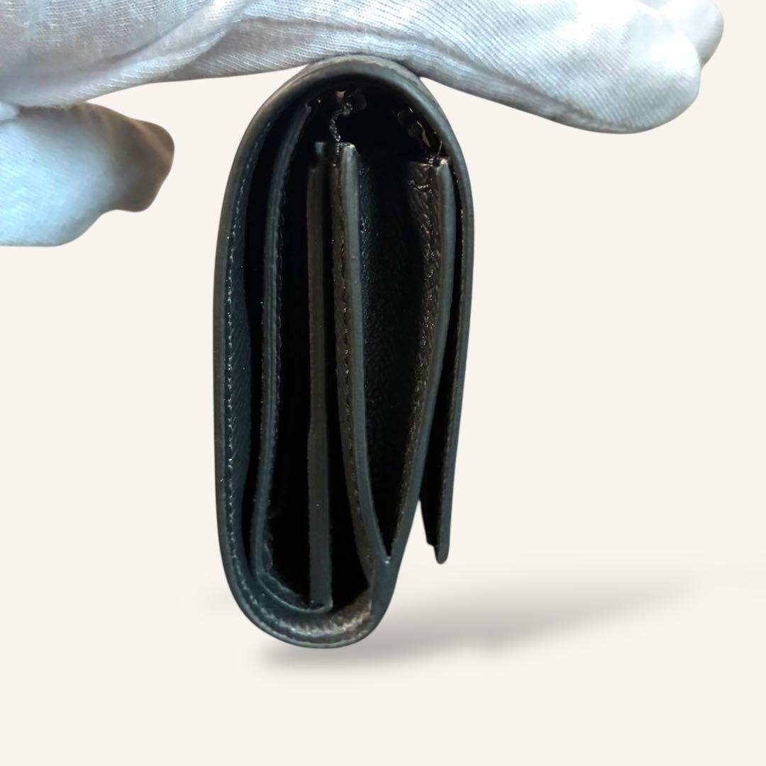 ルイヴィトン 財布 モノグラム エクリプス ヴィクターウォレット