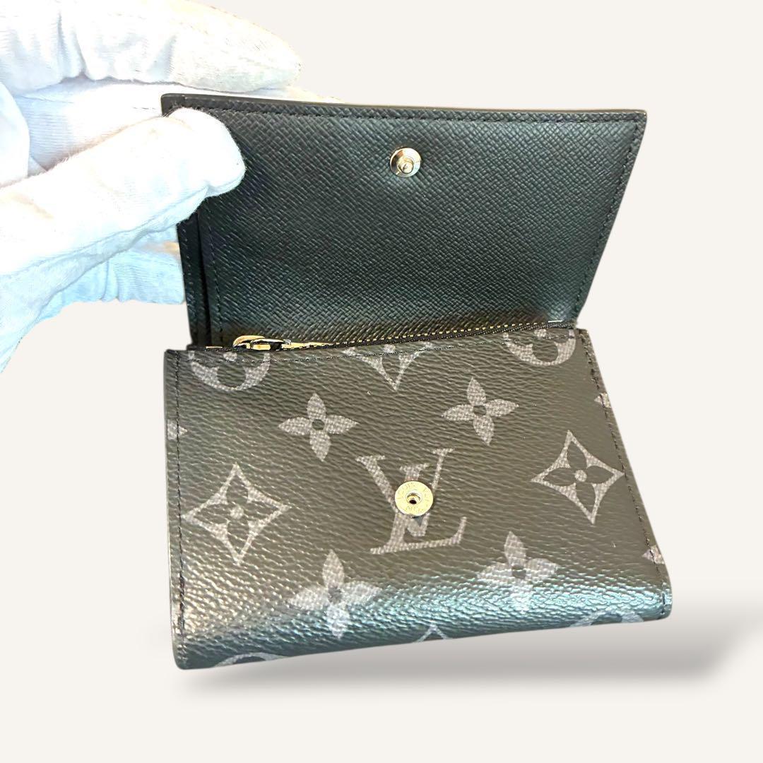 ルイヴィトン 財布 モノグラム エクリプス ヴィクターウォレット