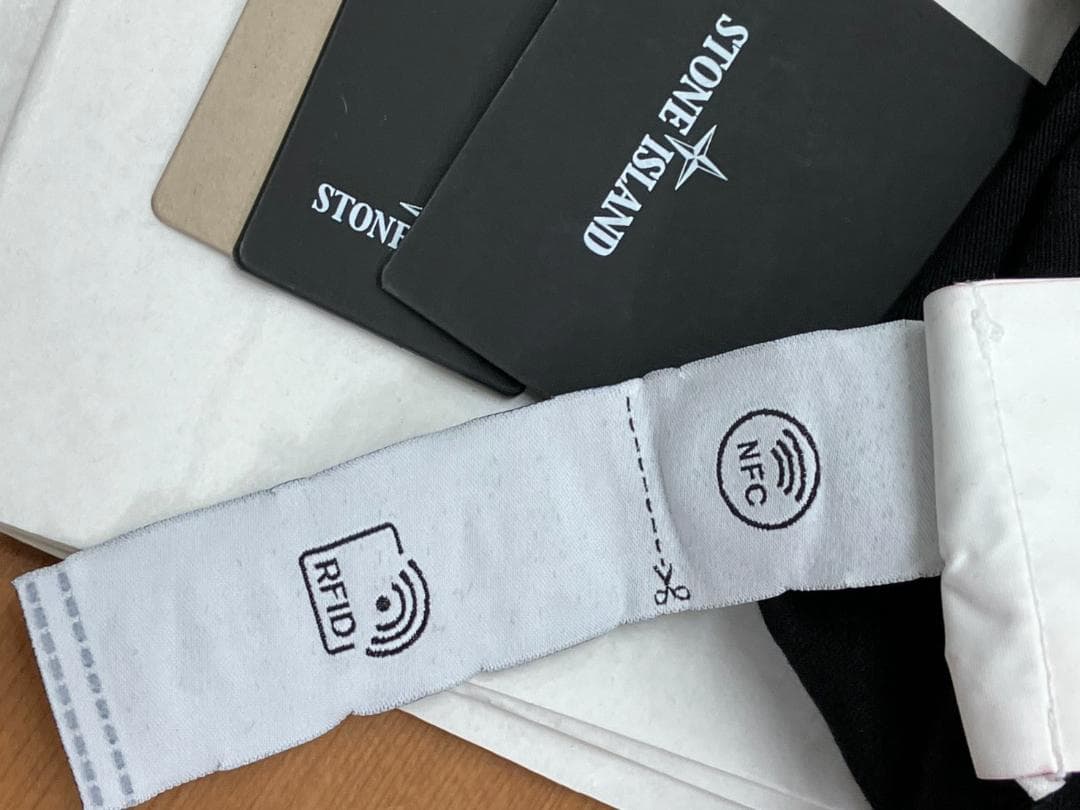 STONE 　ストーンアイランド　ポロシャツ　L