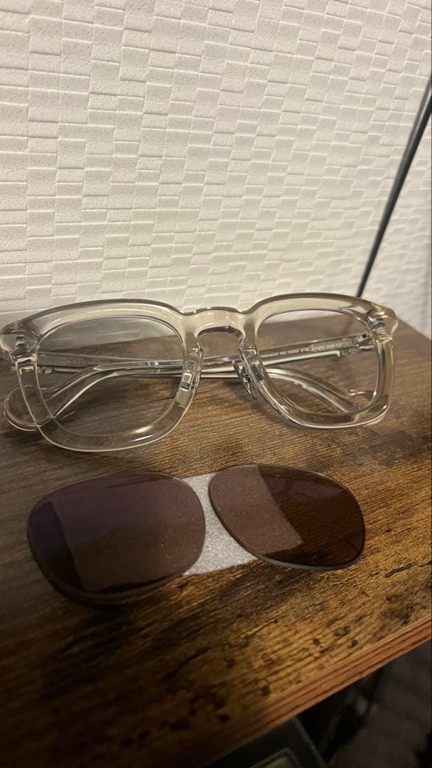 モンクレール ML0006 クリアフレーム カラーレンズ おまけ付 廃番