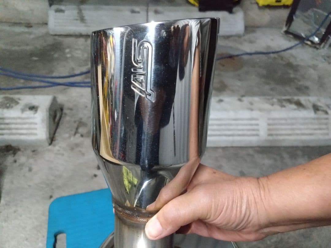 STIパフォーマンスマフラーVN5レヴォーグ用＋STiシフトノブ