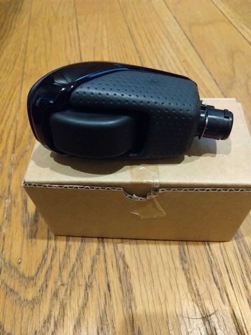 STIパフォーマンスマフラーVN5レヴォーグ用＋STiシフトノブ