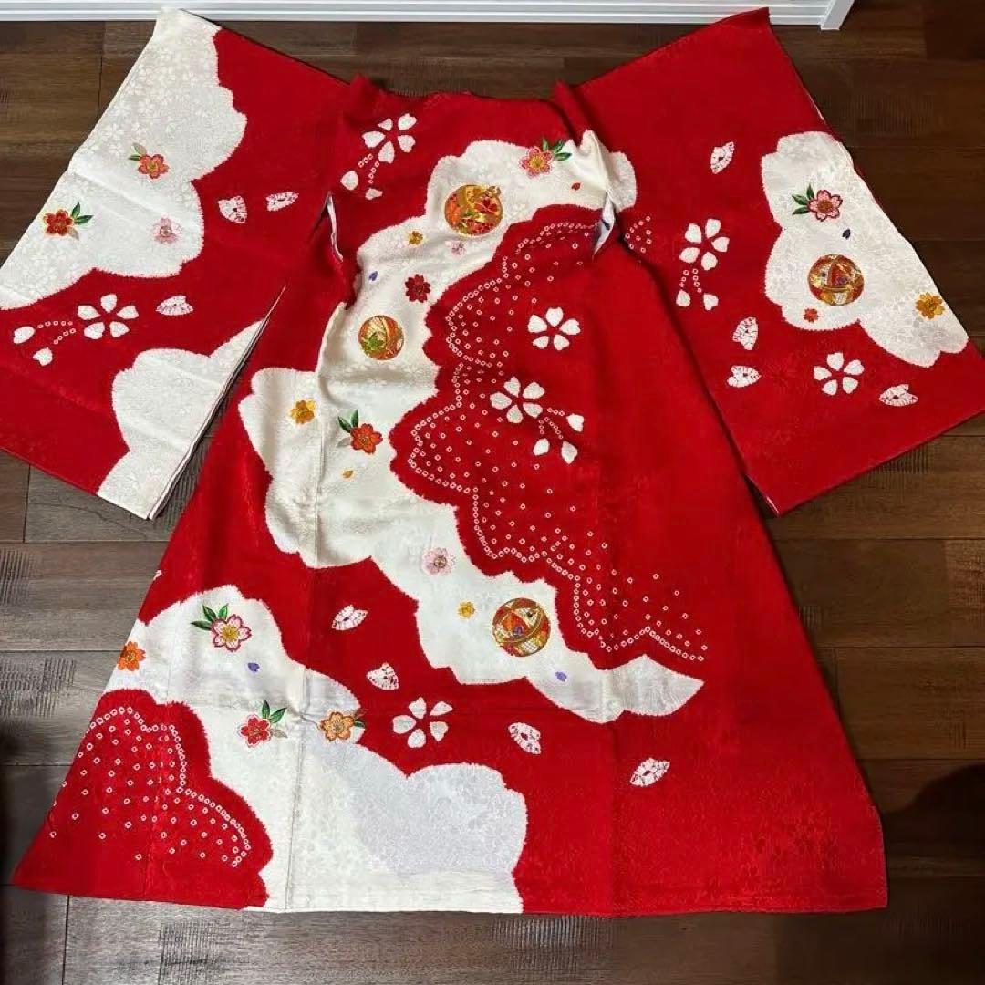 赤と白の桜模様 お宮参り用着物