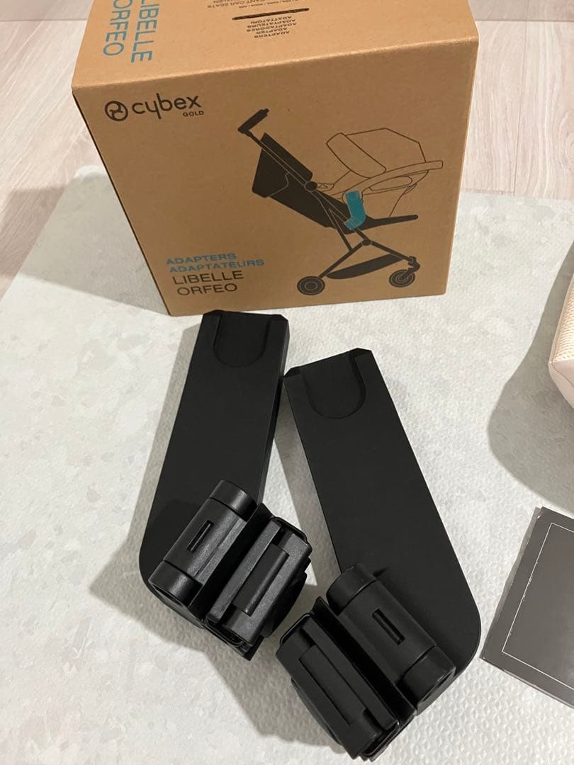 サイベックスCloud G i-Size チャイルドシート(リベルアダプター付）