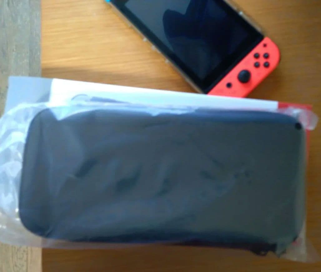 Switch　ジャンク　新品未使用ケースつき