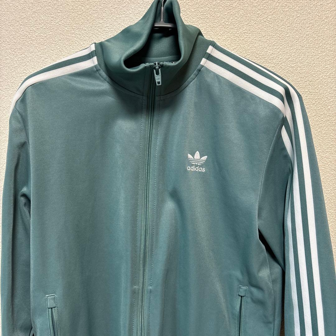 ⭐︎希少、美品⭐︎adidasベッケンバウアートトラックジャケット/くすみグリーン