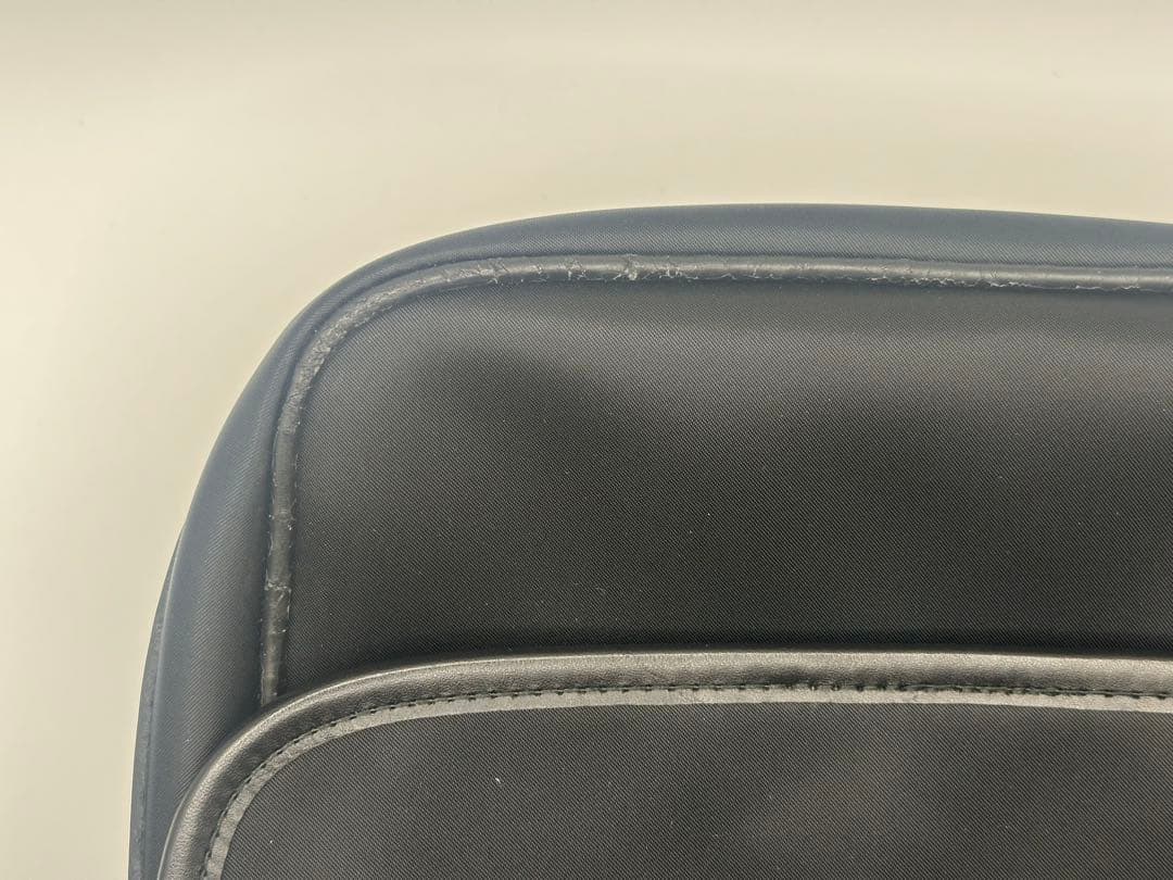 BURBERRY バーバリー ショルダーバッグ ブラック レザー