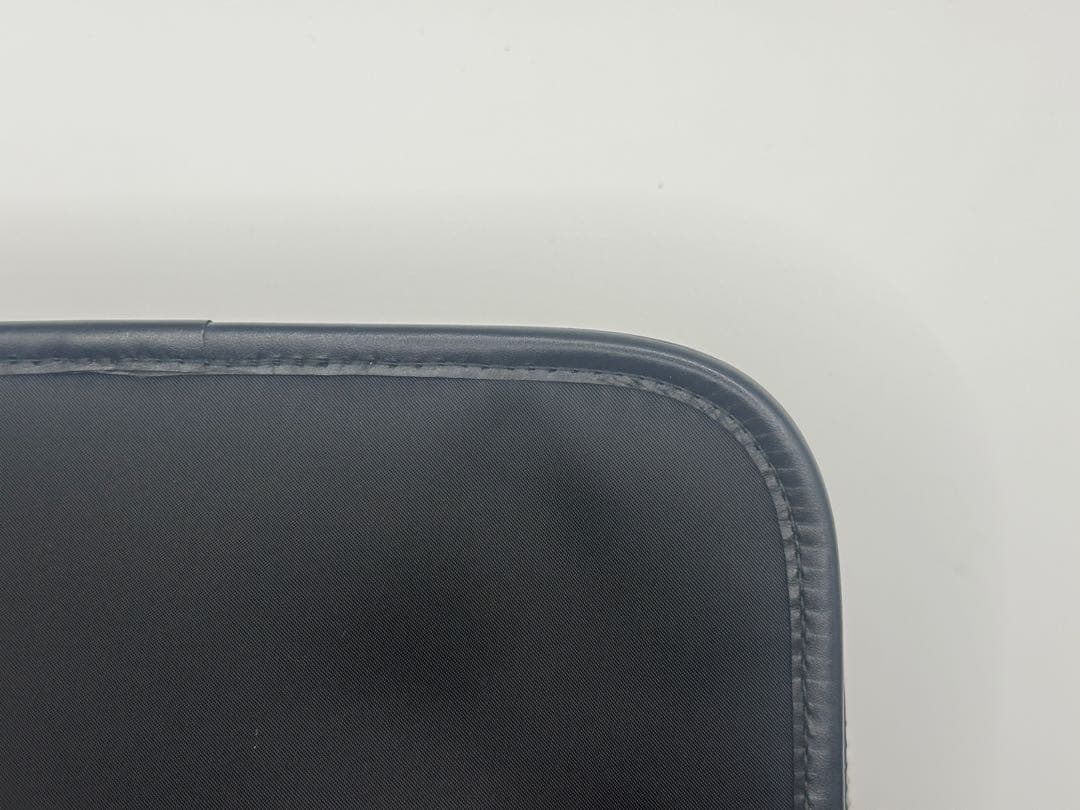 BURBERRY バーバリー ショルダーバッグ ブラック レザー