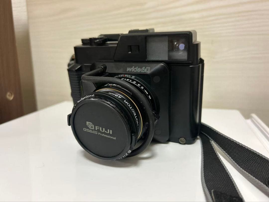 フィルムカメラ FUJI GS645S Professional Wide60