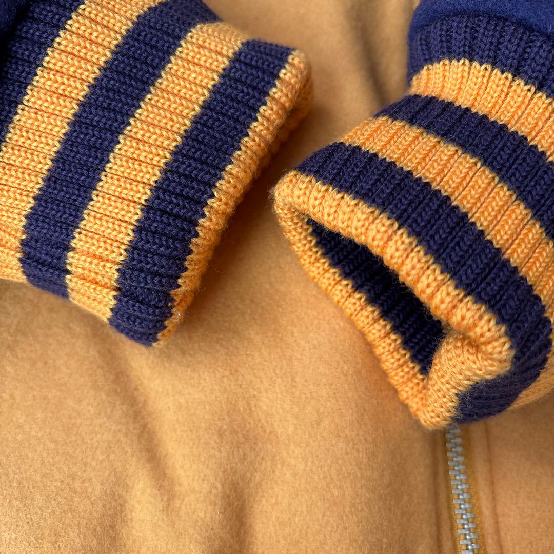 スヌーピー刺繍スタジャン