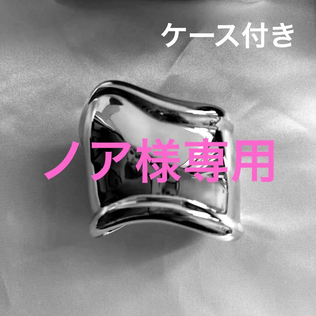 ティファニー　ボーンカフ