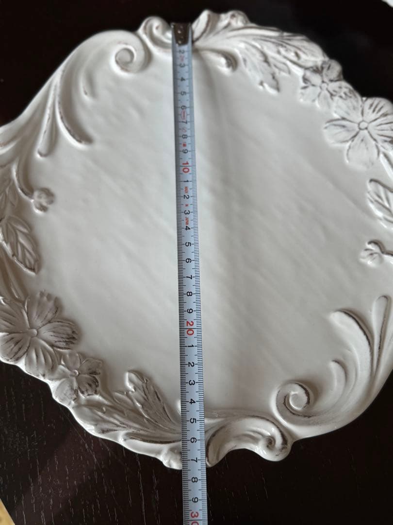 Elios 花模様の白い皿 5枚セット