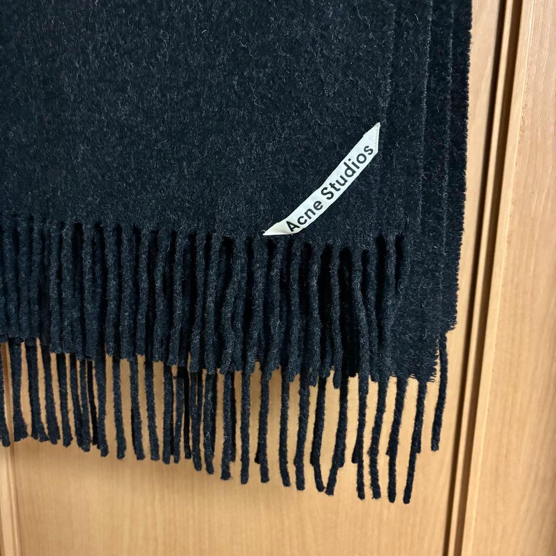 Acne Ssudios アクネストゥディオス アクネ マフラー ブラック 黒