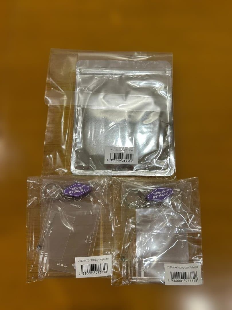 ZUTOMAYO カードケース & ステッカーセット