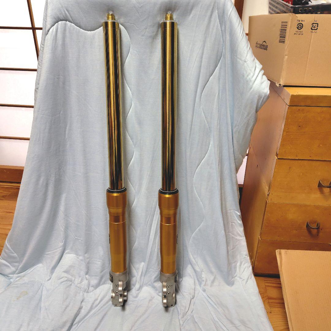 M*a様 オーリンズフロントフォーク