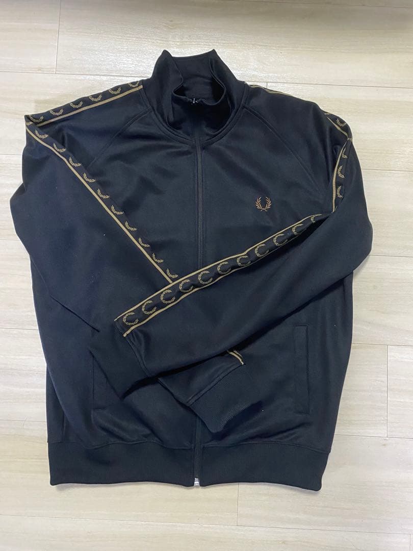 Fred Perry ジップアップジャージ 黒