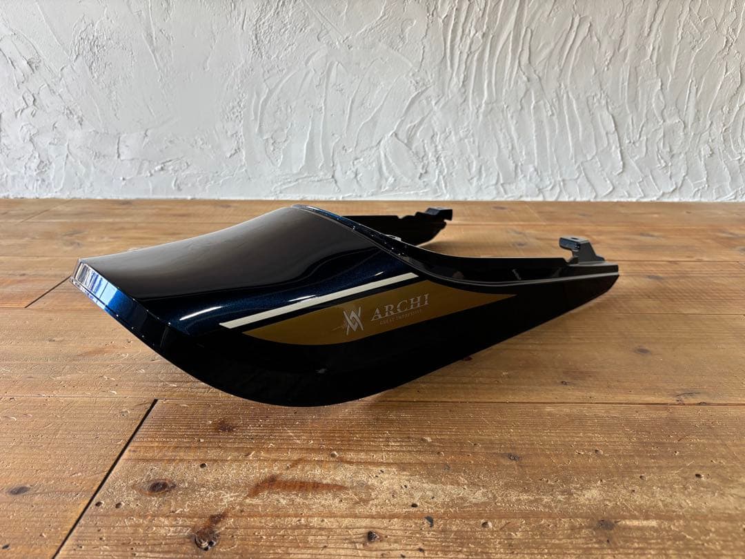 Z900RS Z1タイプテールカウル(2022青玉虫キャンディトーンブルー)