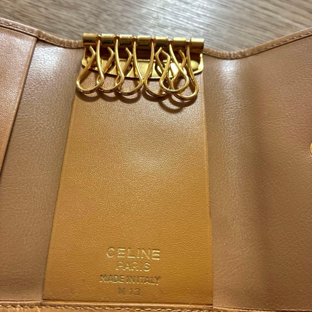 美品 セリーヌ キーケース 6連 マカダム トリオンフ ブラック