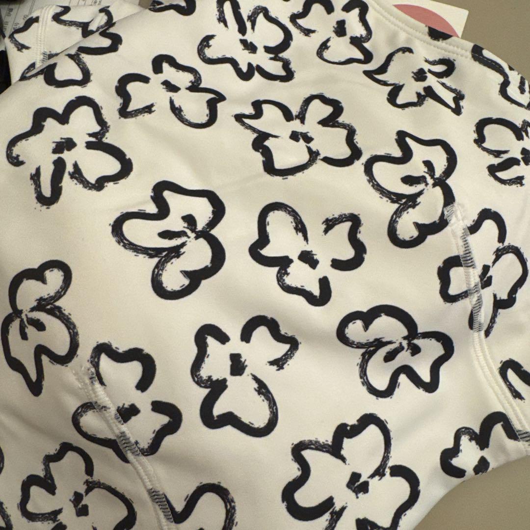 emmi yoga エミ ヨガウェア レギンス 花柄 ホワイト 新品未使用タグ付