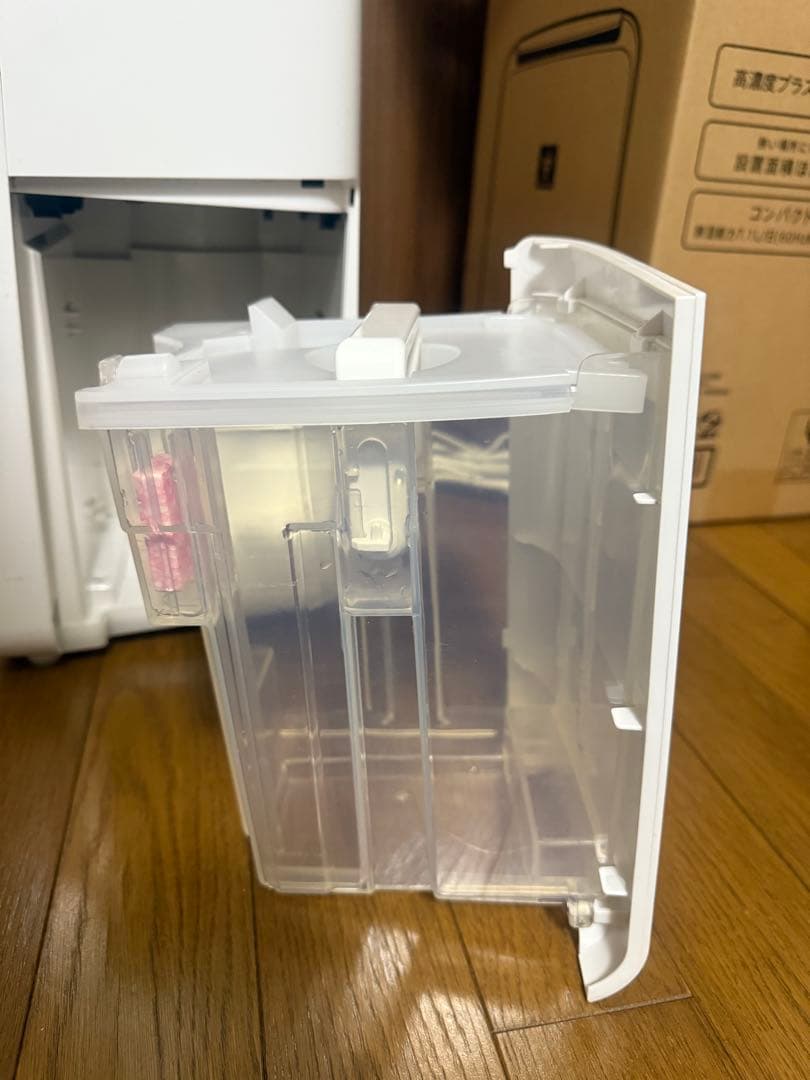 SHARP CV-N71-W 除湿機 プラズマクラスター7000【値段交渉可】