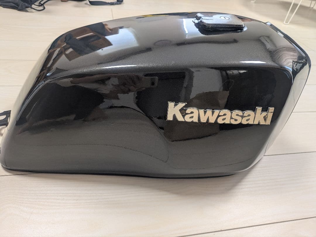 Kawasaki Z750GP　ガソリンタンク