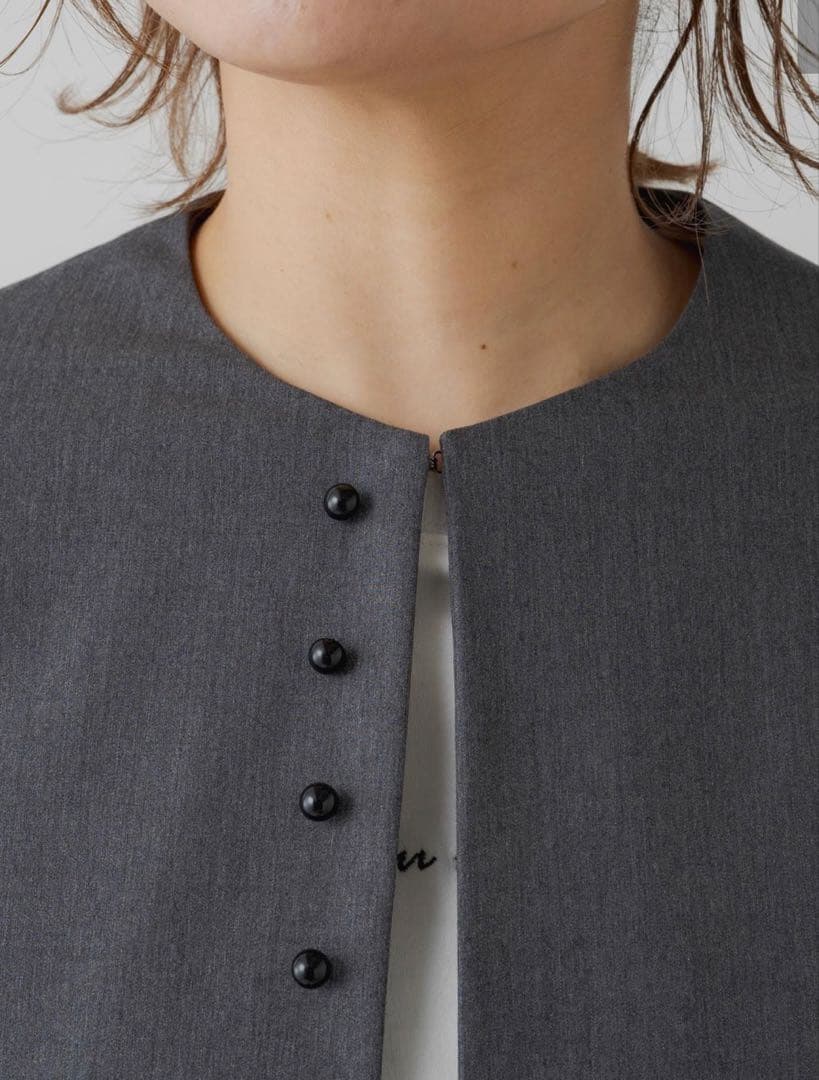 【Du noir】飾りボタンノーカラージャケット