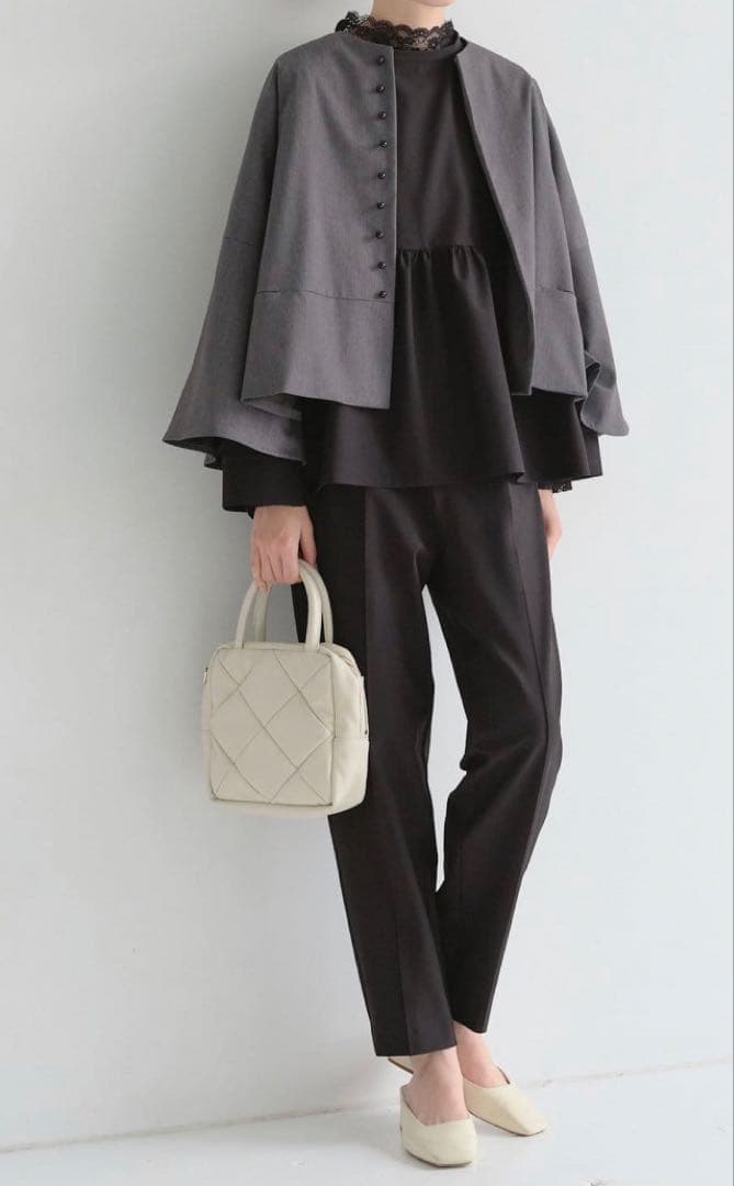 【Du noir】飾りボタンノーカラージャケット