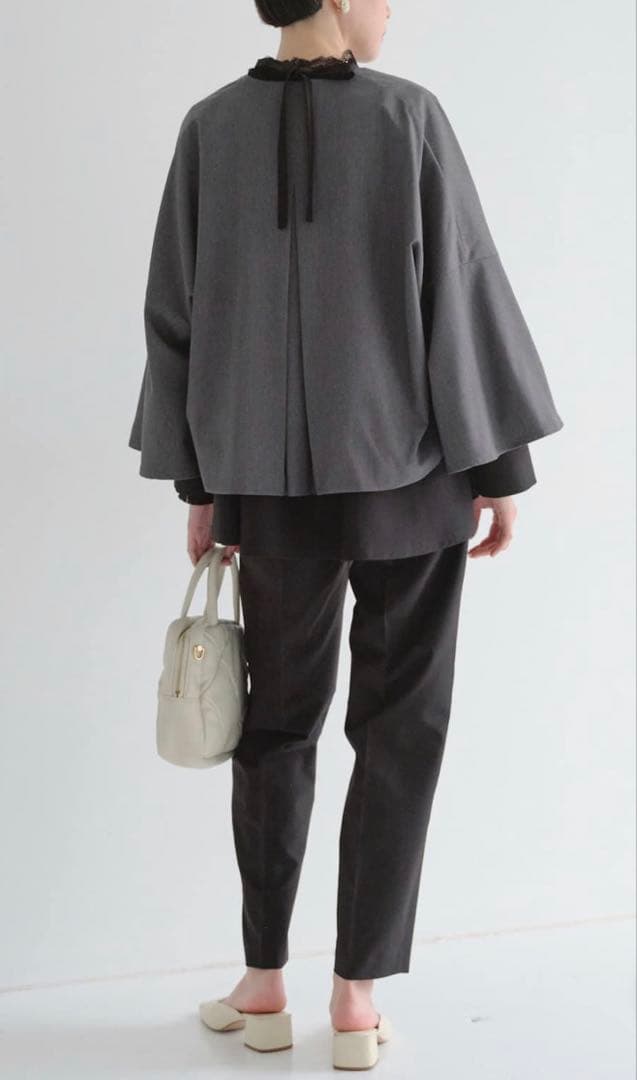 【Du noir】飾りボタンノーカラージャケット