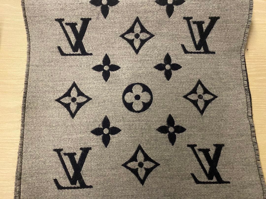 【美品】LOUIS VUITTON マフラー・オール アバウト モノグラム