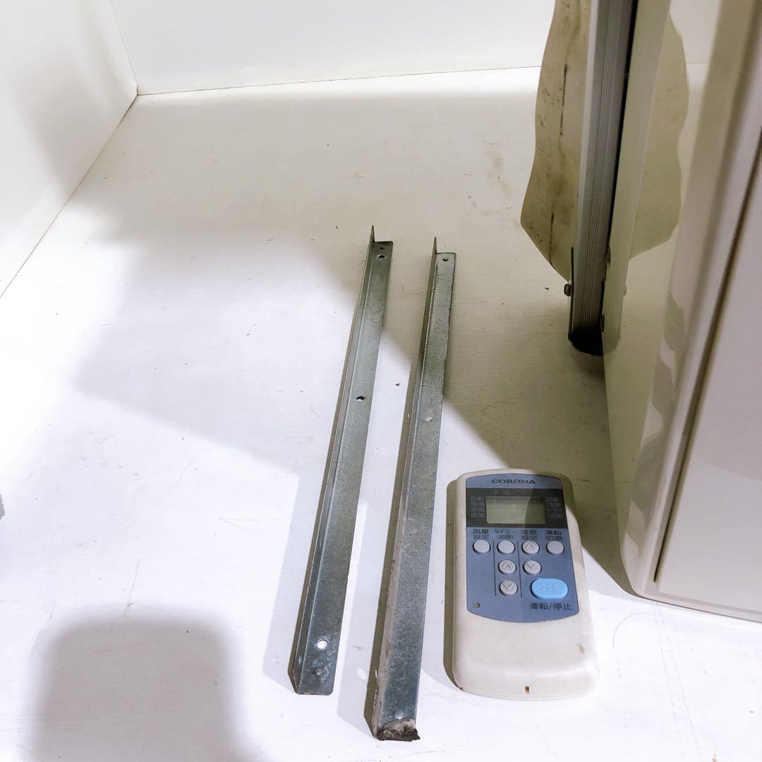 CORONA コロナ 窓用エアコンCW-A1610 窓枠付 2010年製