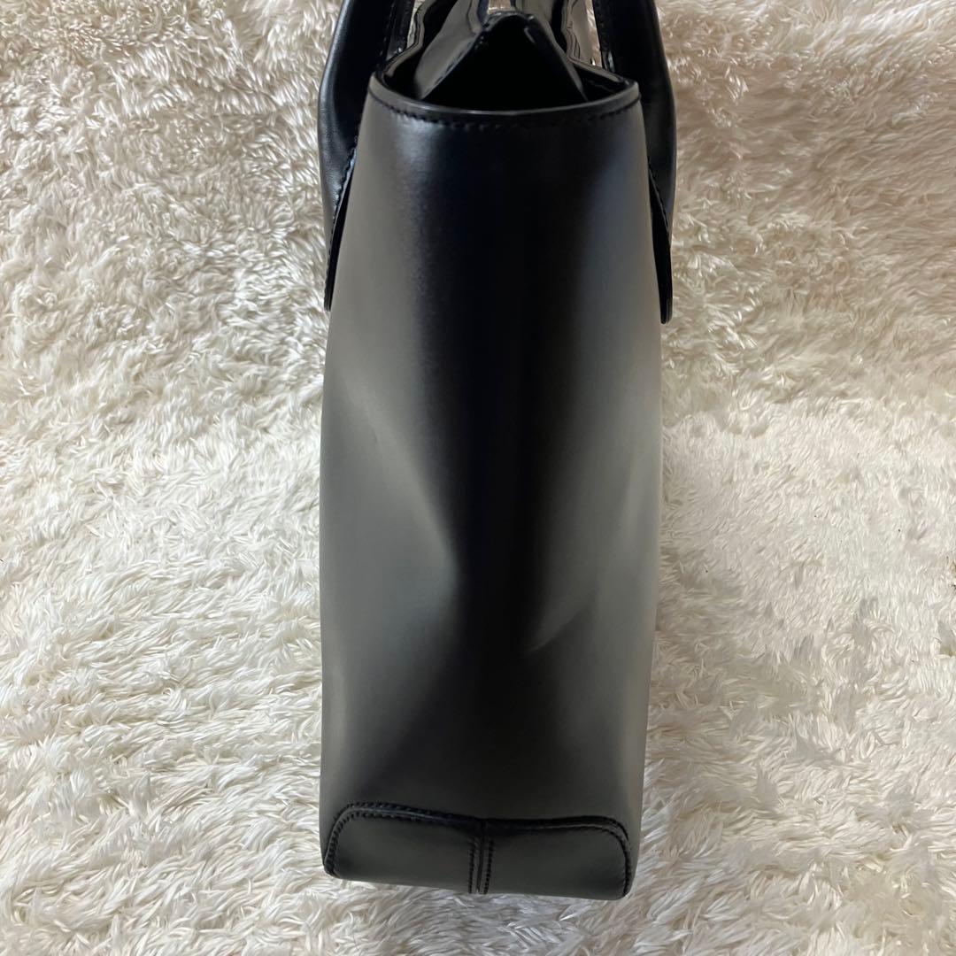 さーさん 様TOD'S トッズ　トートバッグ　2way ショルダー　A4収納