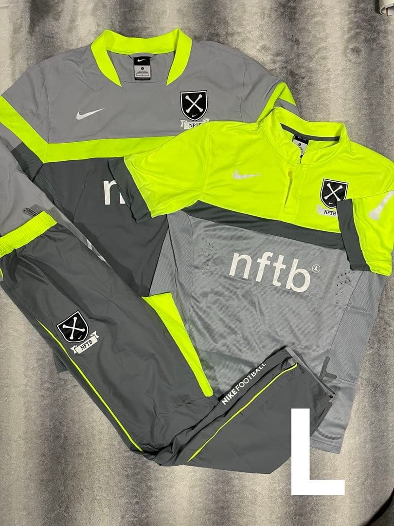 美品NFTB3点セットLサイズナイキフットボール