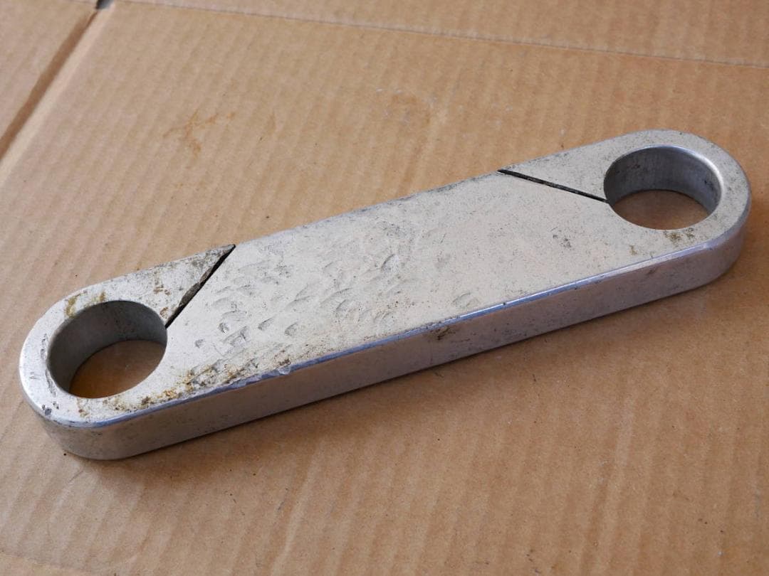 Honda CB350 33mm フロントフォーク AEEスタビライザーブレス