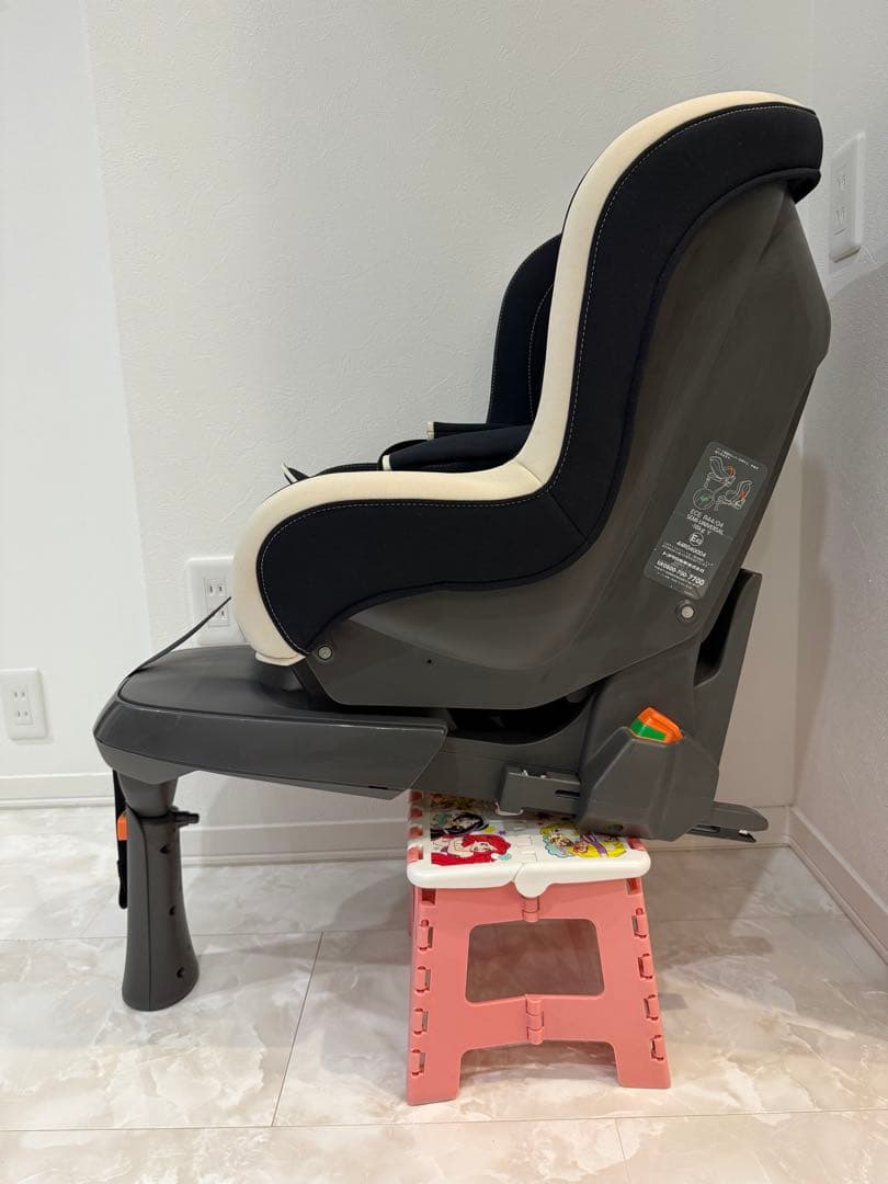 【極美品】トヨタ レクサス LEXUS チャイルドシート ISOFIX