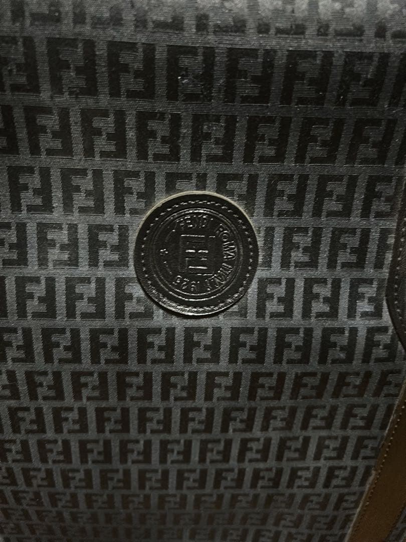 Fendi キャリーバック