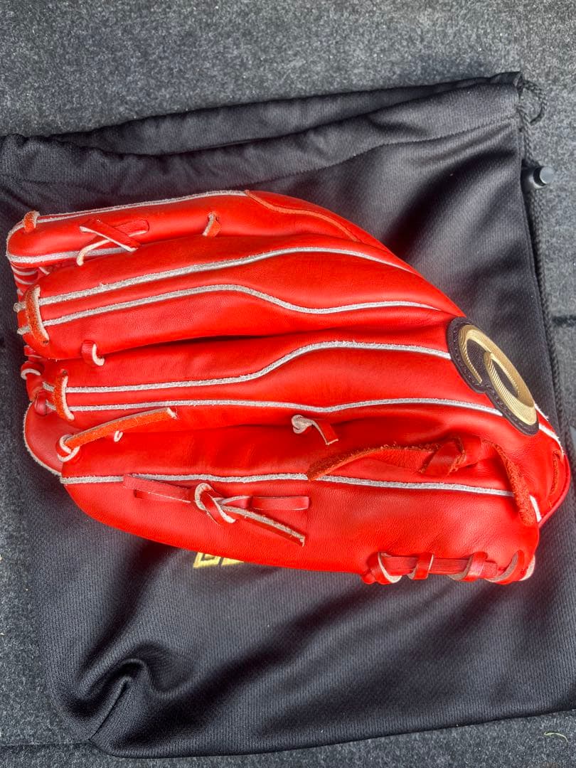 軟式投手用　アシックス　ゴールドステージ　ダルビッシュモデル