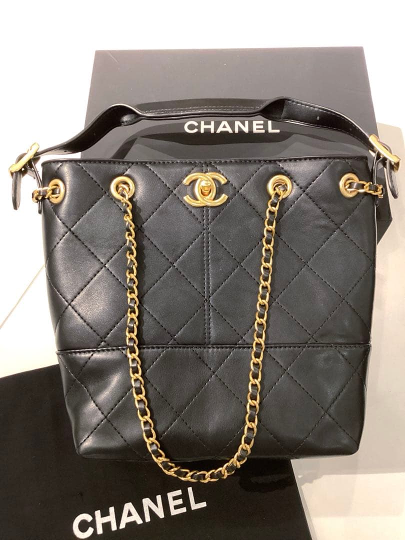 シャネル　ココチェーン2WAYホーボーバッグ　ブラック　ノベルティ