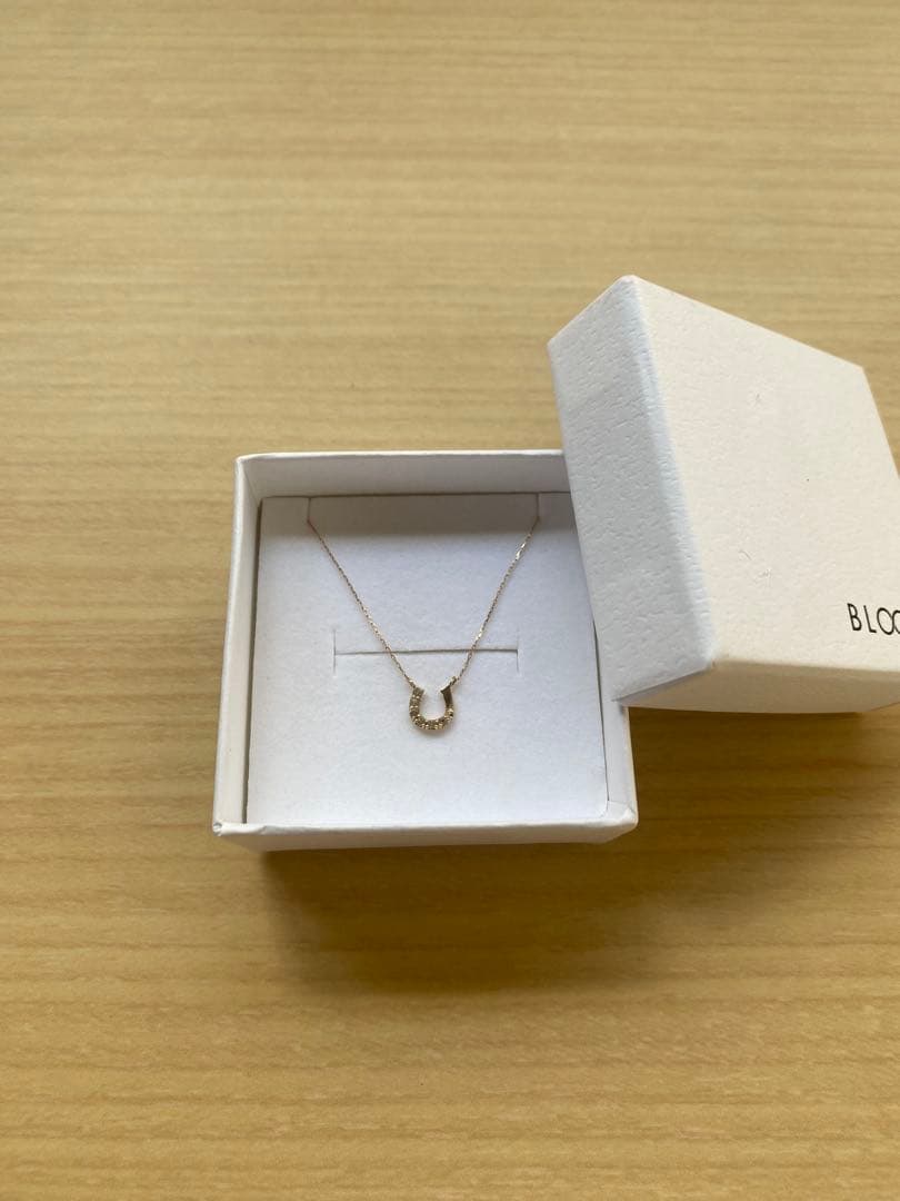 BLOOM イエローゴールド ホワイトトパーズ 馬蹄 ネックレス