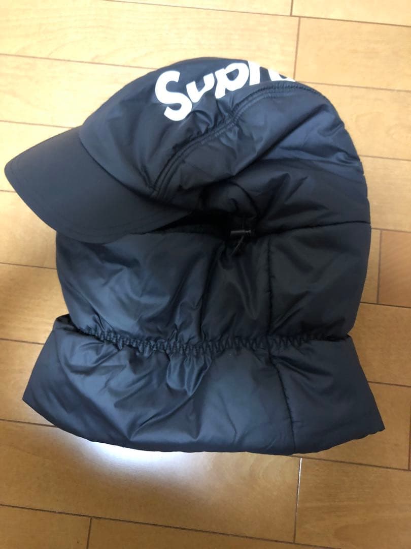 supremeシュプリーム 防寒具 バイク スノボ コーデュラ パファー黒 帽子
