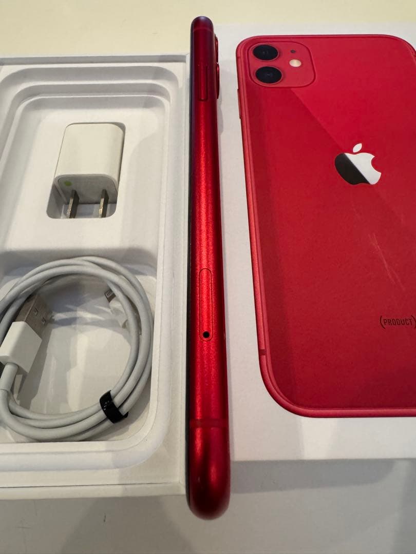 iPhone 11 64GB バッテリー100% （PROEUCT RED）