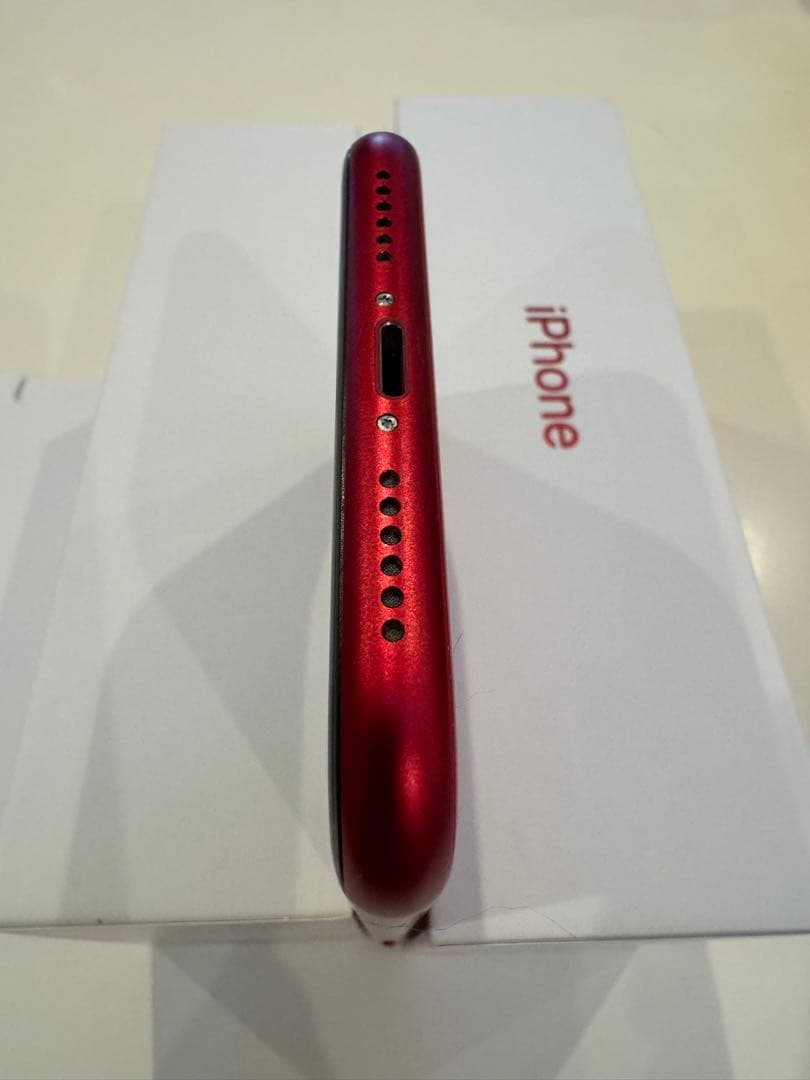 iPhone 11 64GB バッテリー100% （PROEUCT RED）