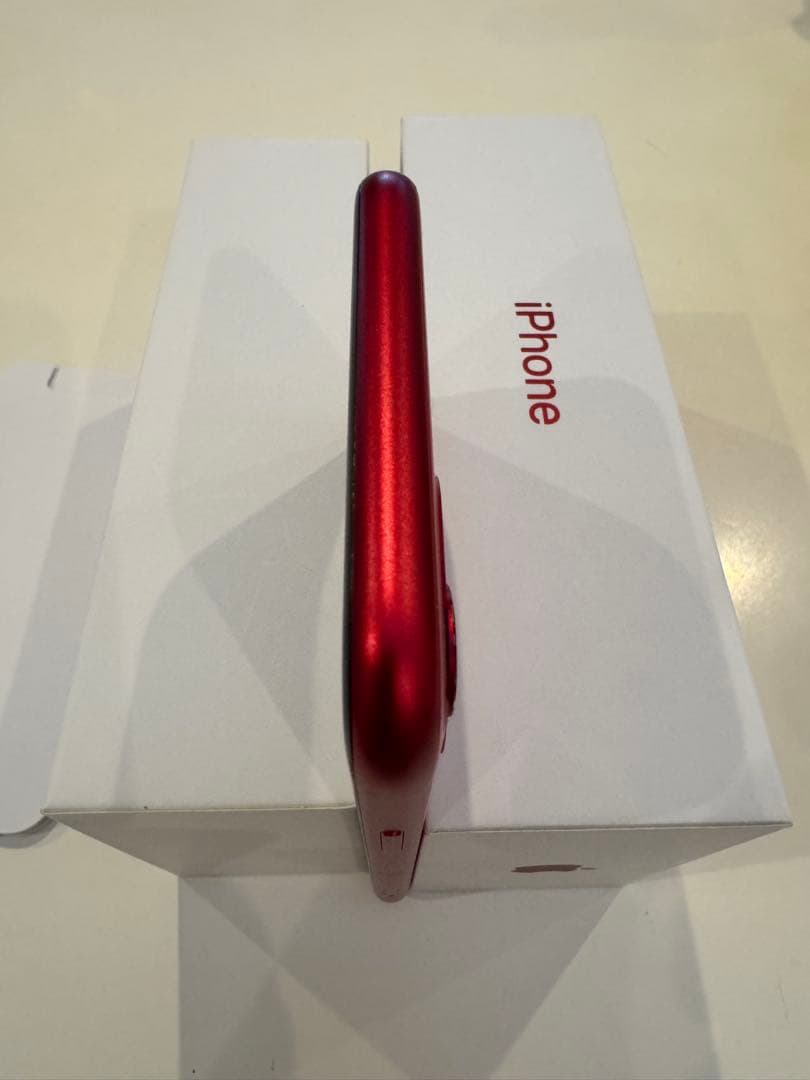 iPhone 11 64GB バッテリー100% （PROEUCT RED）