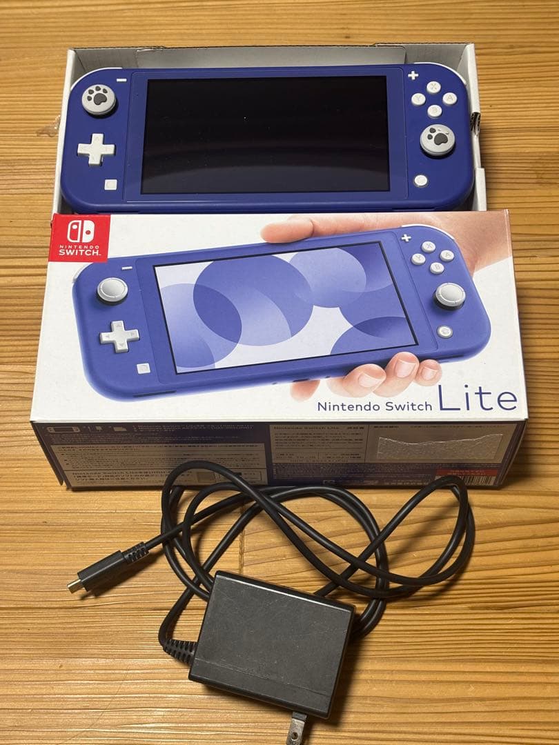 Nintendo Switch Lite ブルー 本体 ACアダプター付き