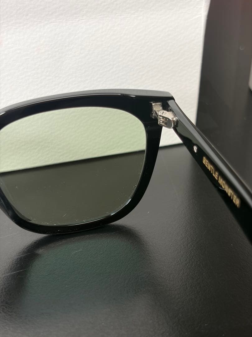 GENTLE MONSTER Lilit 01(K) ブラックサングラス　正規品
