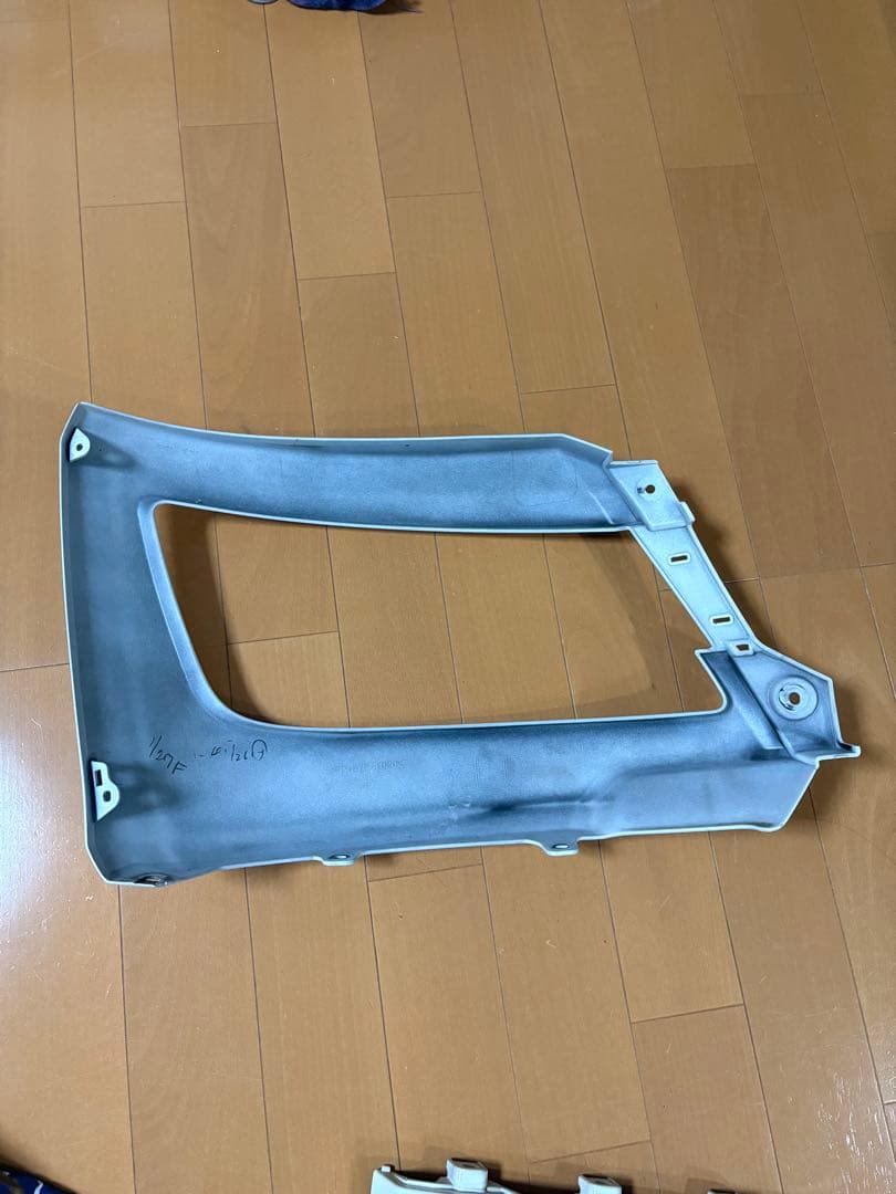 日野 17レンジャー バンパー左右 オマケ付き